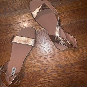 Steve Madden Gold sandals